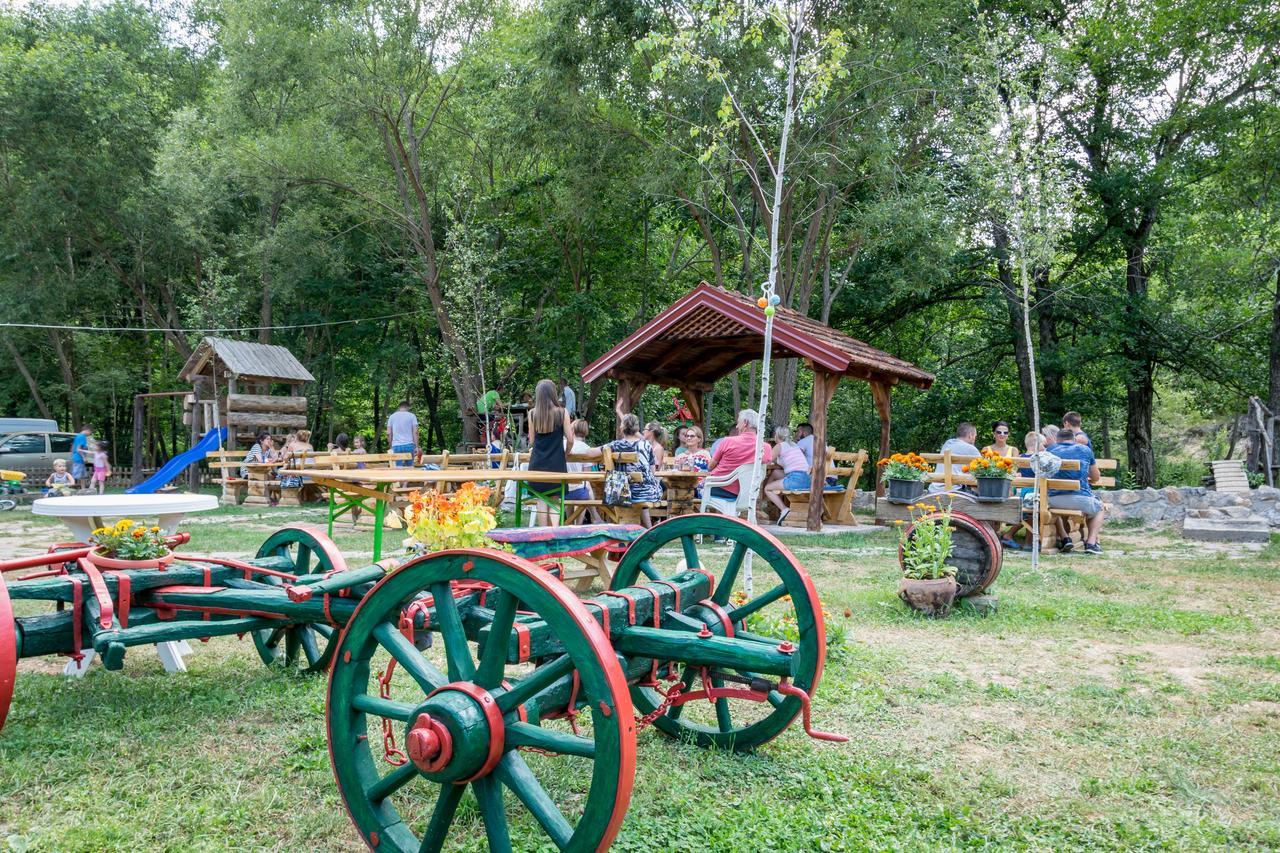 Seoski Turizam Zilicina Rogatica Extérieur photo